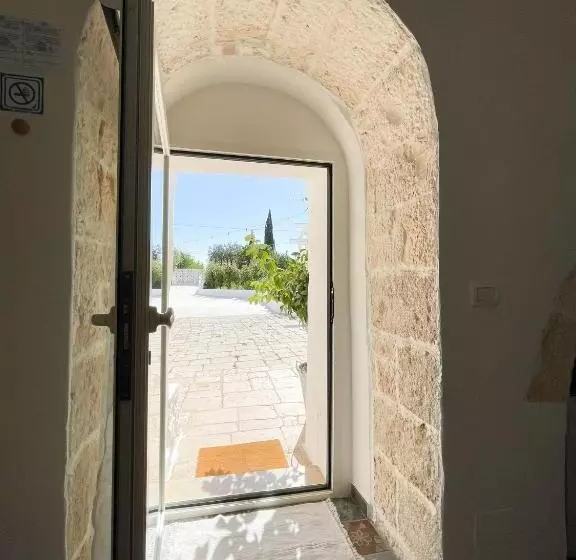 پانسیون Trullo San Vincenzo Con Piscina