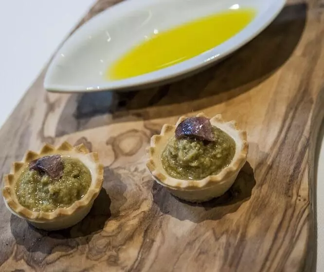 Hotelli Hábitat Cigüeña Negra