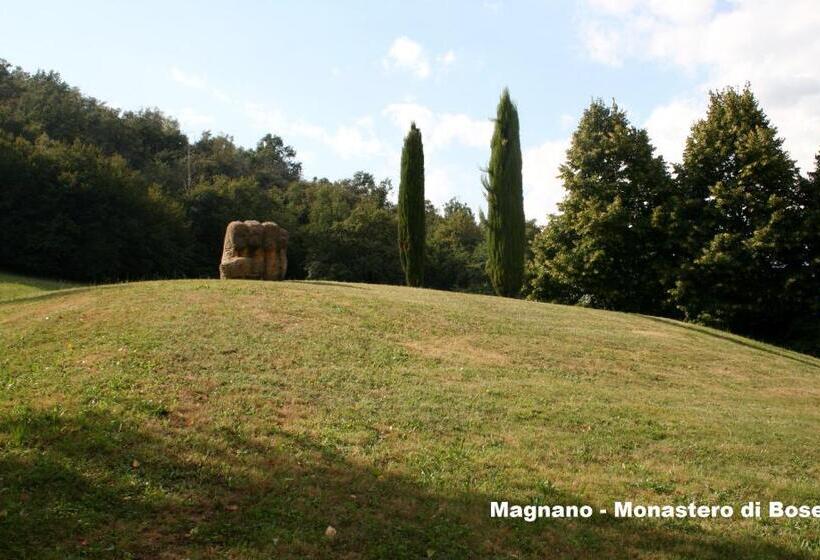 بنسيون La Robinera