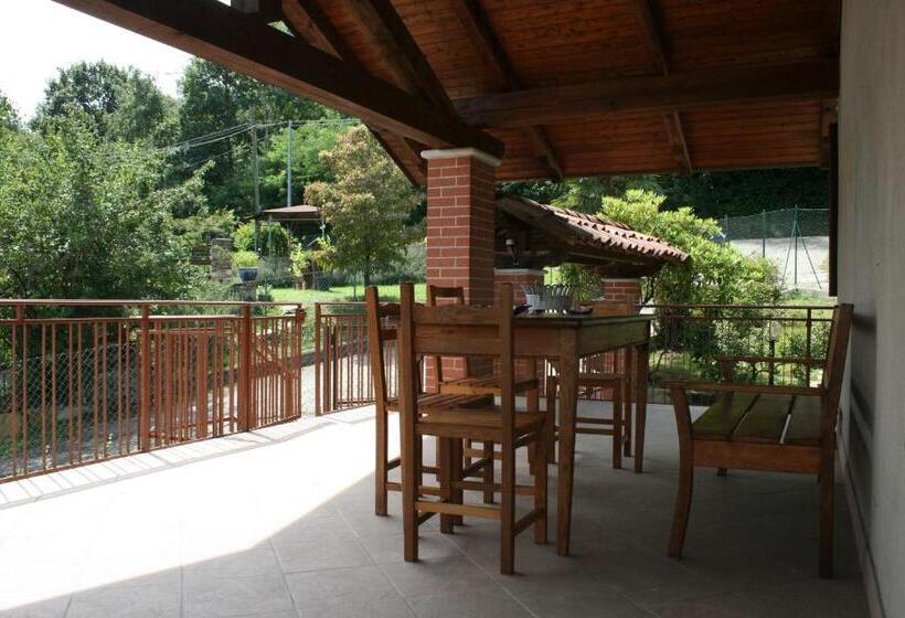 بنسيون La Robinera