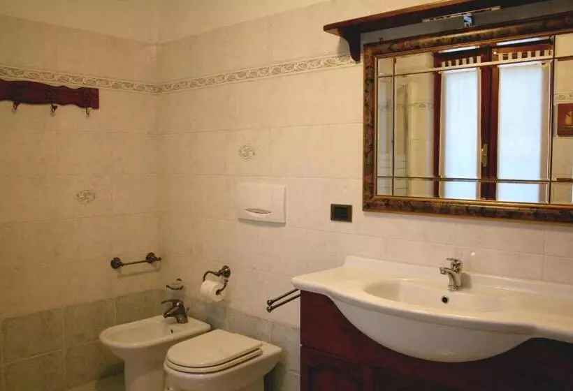 Majatalo La Robinera