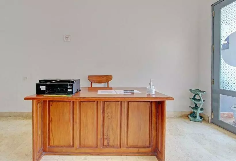 Pension  Lanaya Guest House