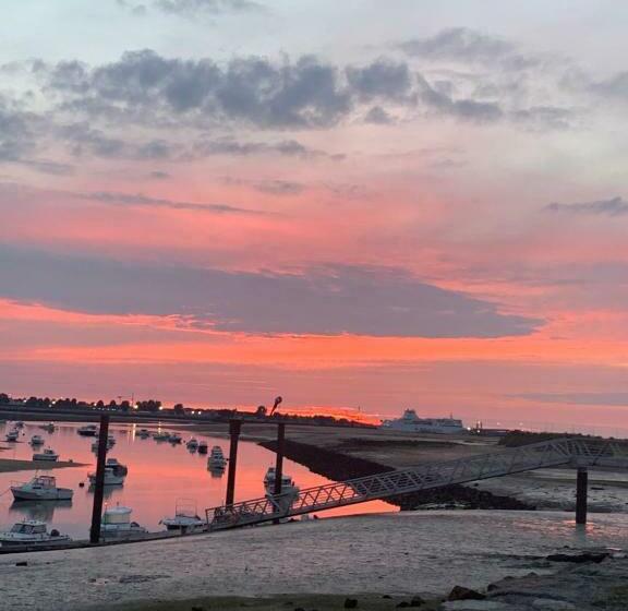 مبيت وإفطار Chambres Des Marais