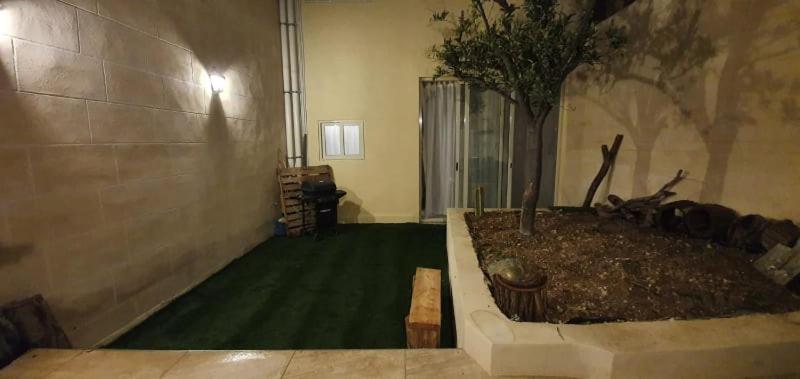 تختخواب و صبحانه Dhara House Malta