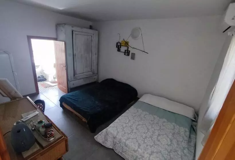 تختخواب و صبحانه Dhara House Malta