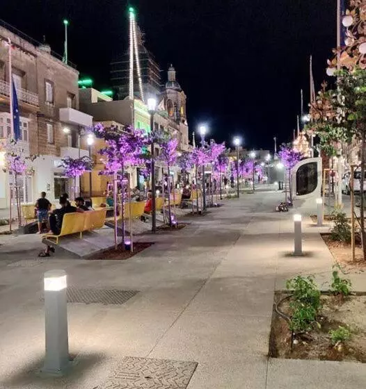 تختخواب و صبحانه Dhara House Malta