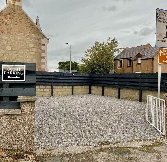 Bed and Breakfast Haste Ye Back