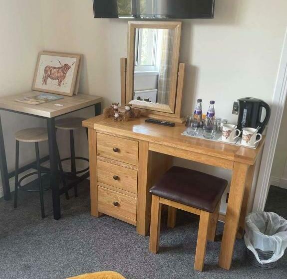 Bed and Breakfast Haste Ye Back