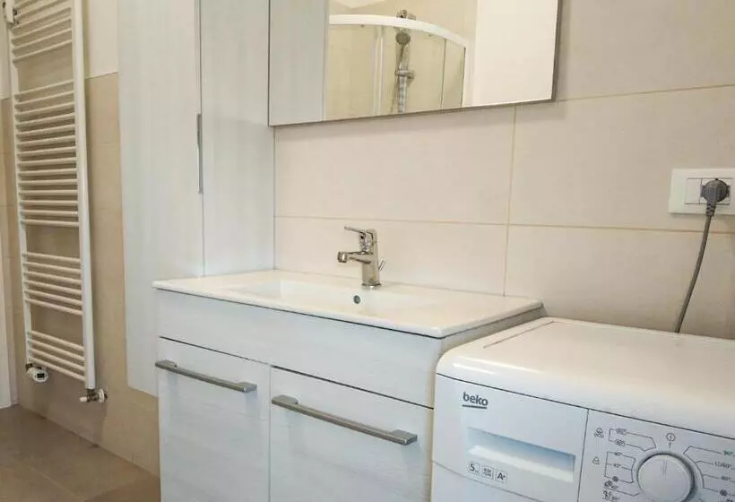 پانسیون Casa Bignardi   Affitti Brevi Italia