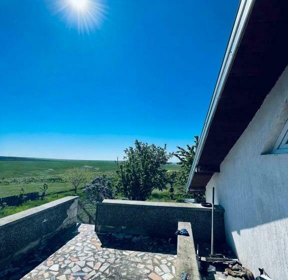 پانسیون La Elvetian