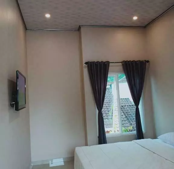 Pensiune Villa Pringgitan