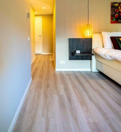 酒店 Anna Van Chiel