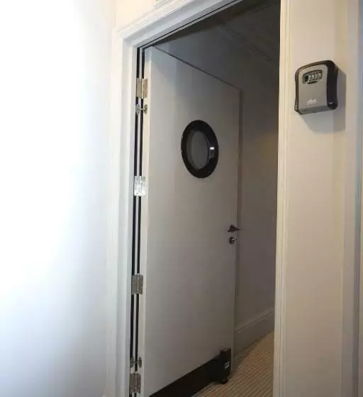 Hotelli The Solo No 1 Bank Chambers