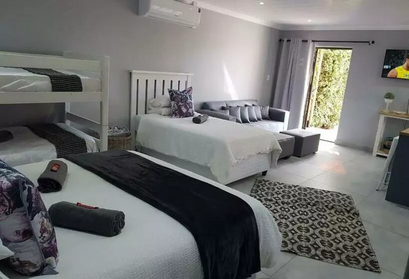 پانسیون Akkerhuis Deluxe Family Room