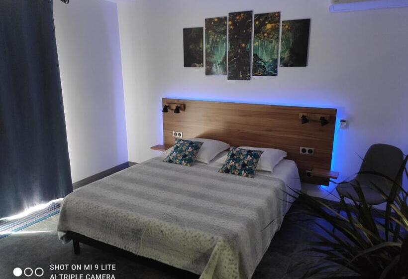 פנסיון Les Pitchounettes