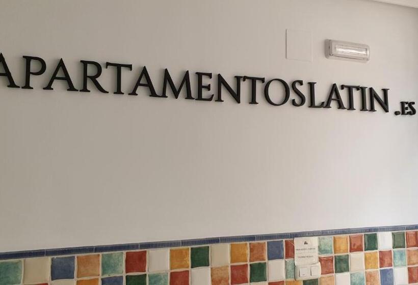 Apartamentos Latin