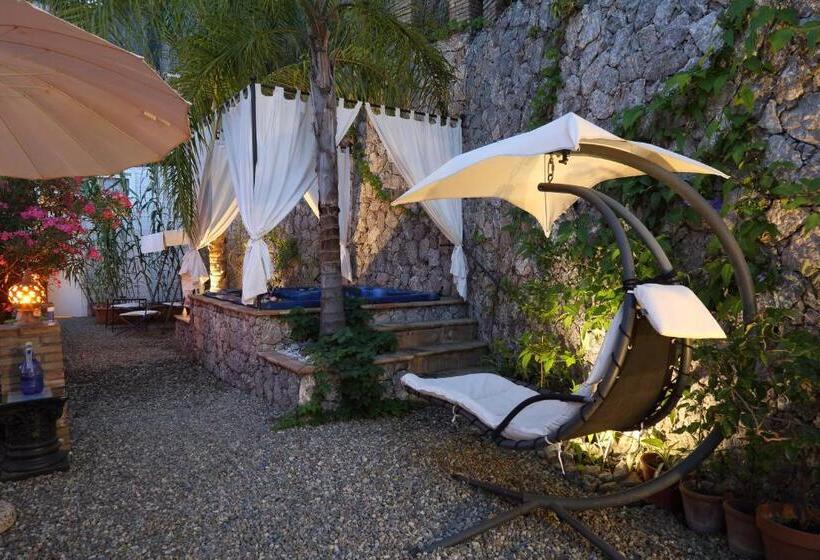 Bed and Breakfast Isoco Guest House