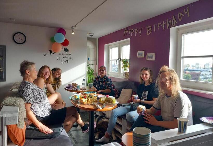 Crafoord Place Hostel