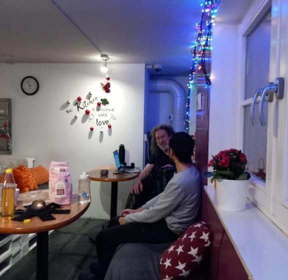 Crafoord Place Hostel