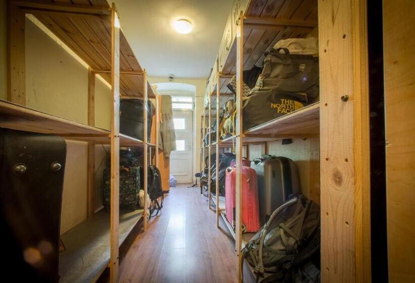 Eastseven Berlin Hostel