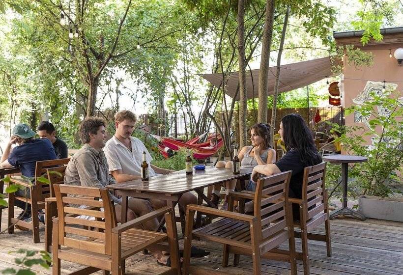 Eastseven Berlin Hostel