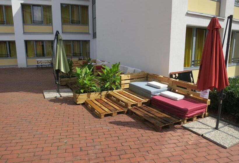 Hi Munich Park Youth Hostel