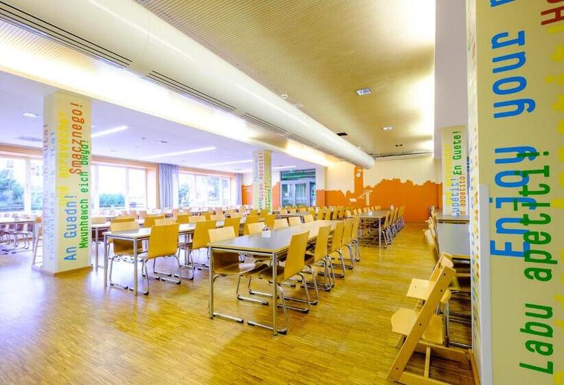 Hi Munich Park Youth Hostel