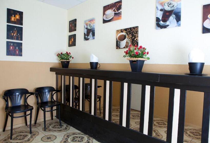 مسافرخانه Euro