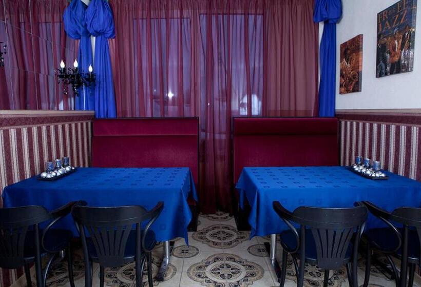 مسافرخانه Euro