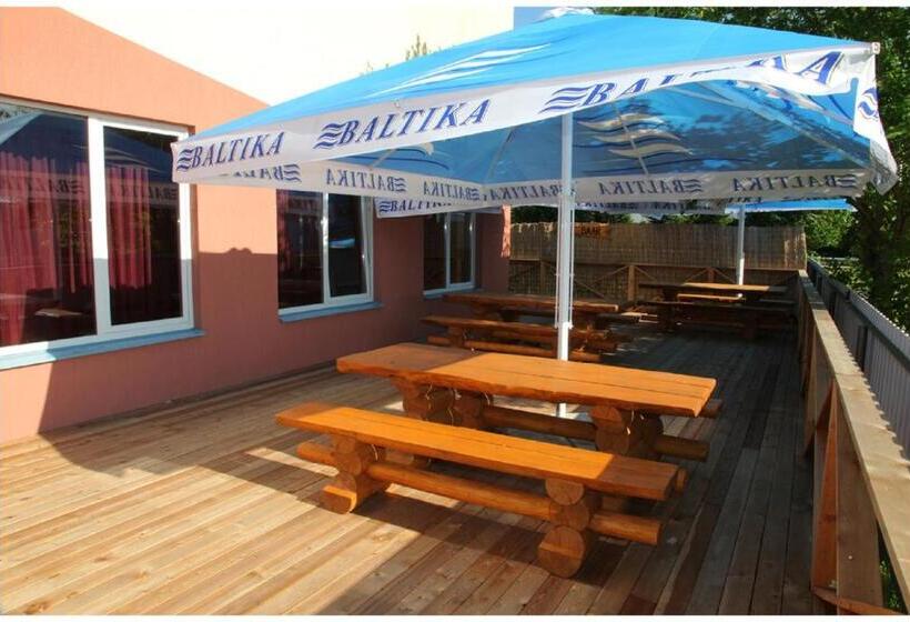 مسافرخانه Euro