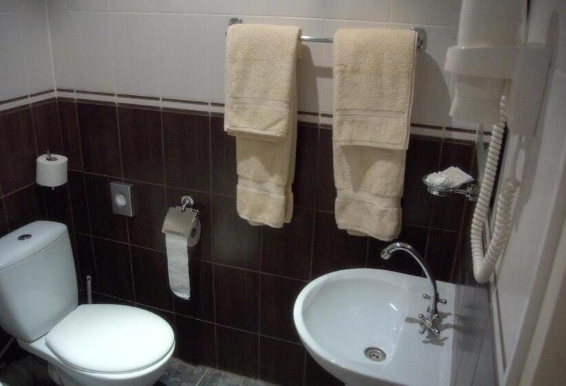 مسافرخانه Euro