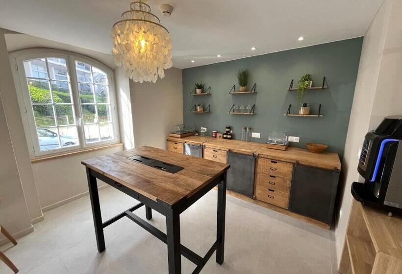 فندق Hôtel Barnea