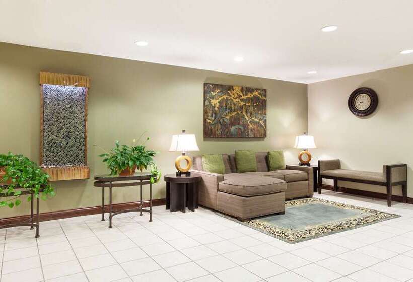 호텔 Baymont By Wyndham Dale