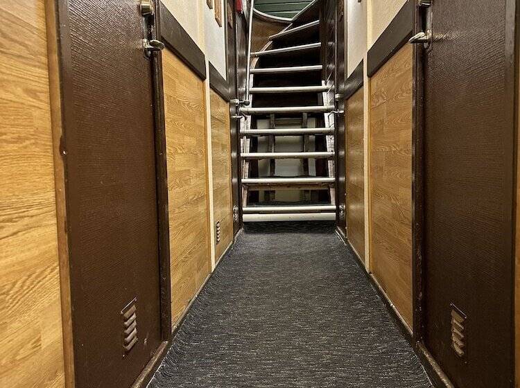 ホテル Den Röda Båten