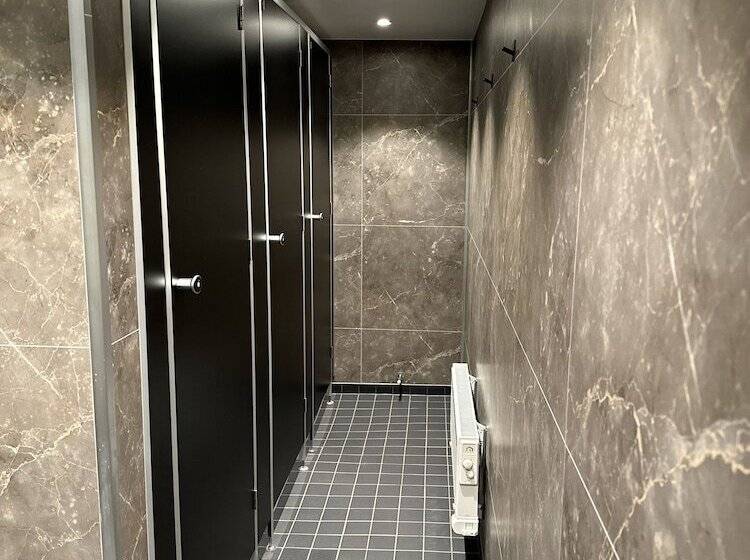 ホテル Den Röda Båten