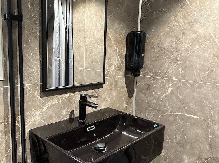 ホテル Den Röda Båten