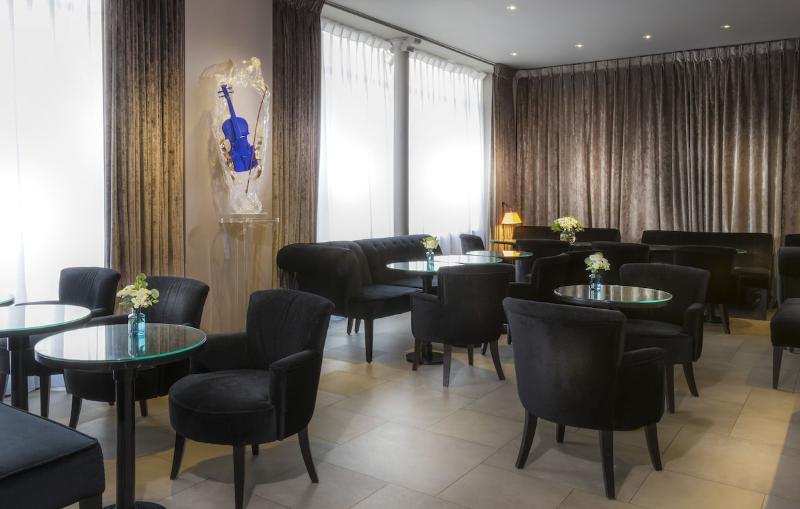 ホテル Gardette Park