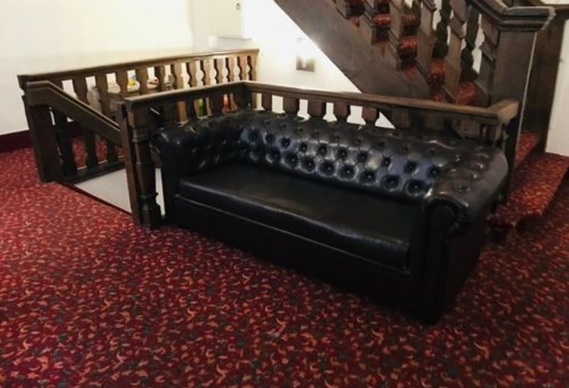 酒店 Garni Ratstube