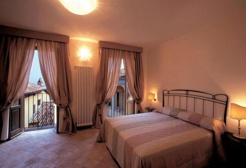 فندق Locanda Martelletti