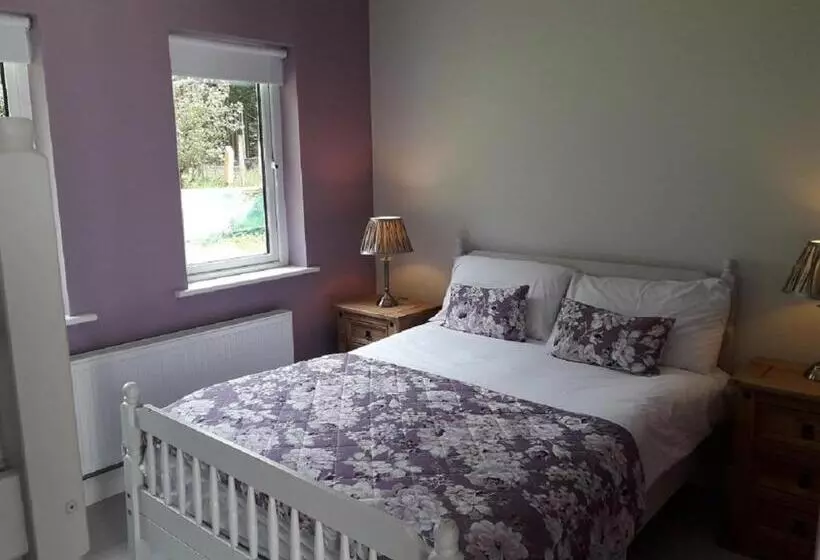 호텔 The Benwiskin Centre