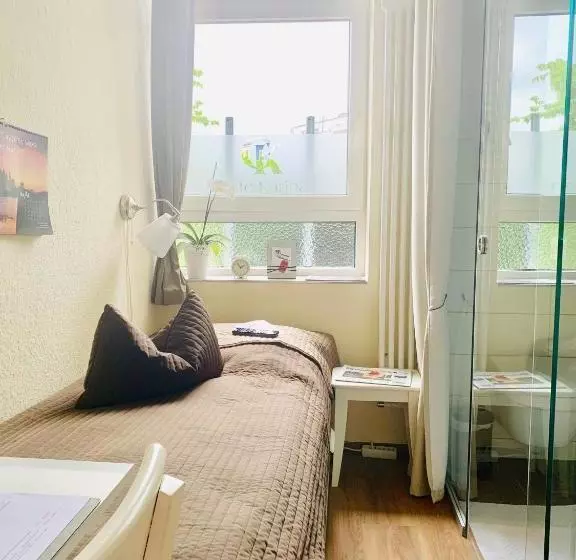 Pension Karina Schwerin