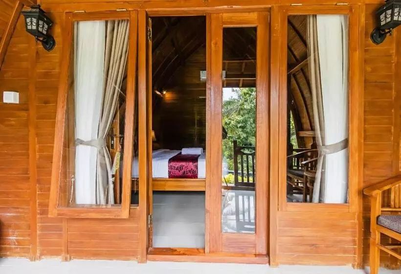هتل Kelingking Mesari Villa And Spa