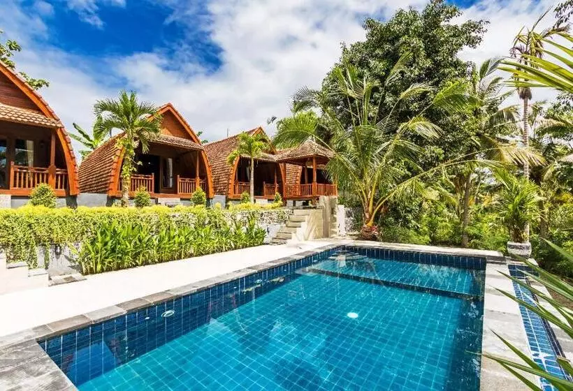 هتل Kelingking Mesari Villa And Spa