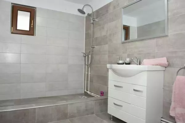 پانسیون Casa Din Sat