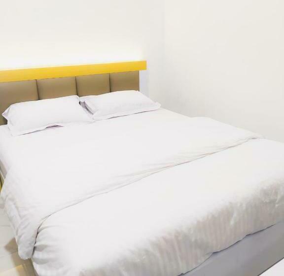 بنسيون Griya Anggrek