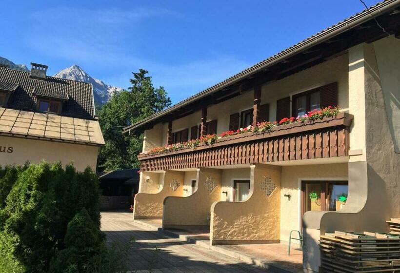 Pension Swirtshaus Zur Fröhlichen Einkehr