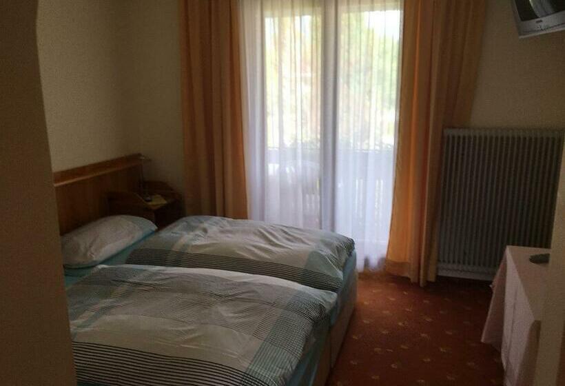 Pension Swirtshaus Zur Fröhlichen Einkehr