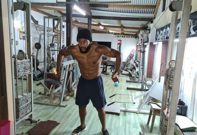 Studio Pour 2 Personnes Dans Une Villa Au Bord De Mer A Kourou