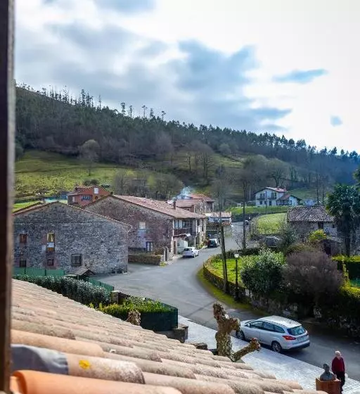 Apartamentos Los Edules