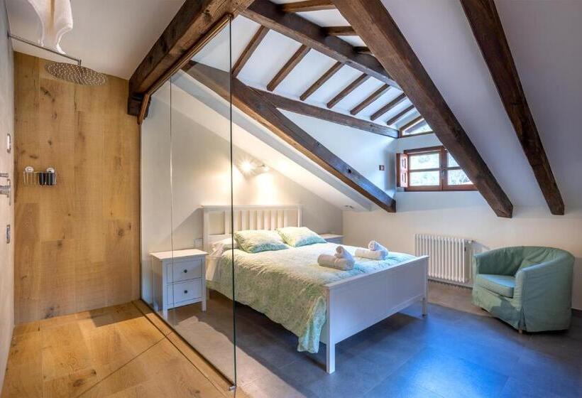 Apartamentos Los Edules